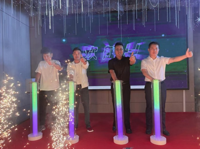 欧航H系列长三角区域上市 以冷链效能方案激活生鲜物流新动能