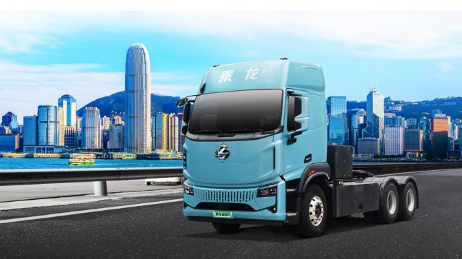 每公里电耗1.1度的秘密：乘龙翼威5为何成为重卡新标杆